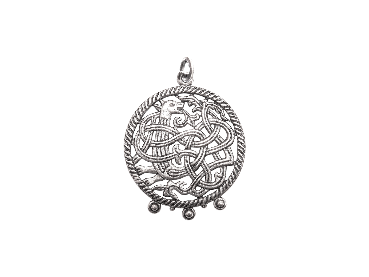 Slotted pendant "Unknown animal"