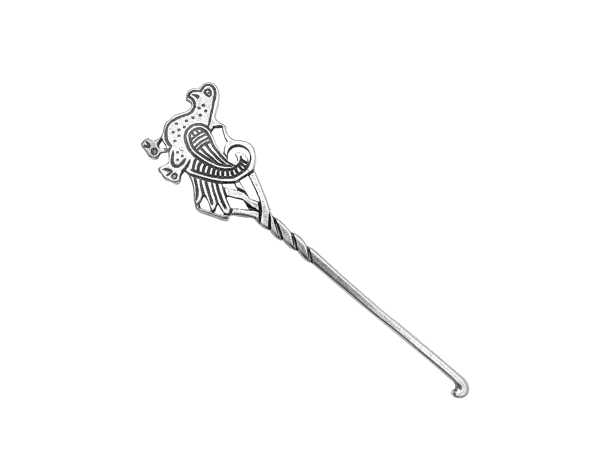 Hairpin with a falcon