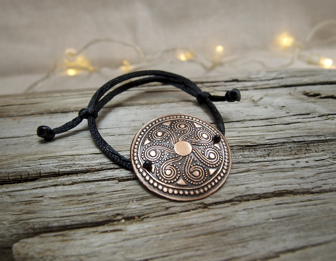 Bracelet-lace "Segner's wheel"